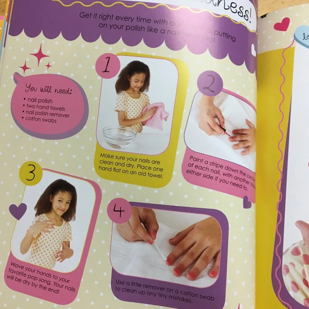 Slumber Party Secrets Girls Sleeper Fun Set